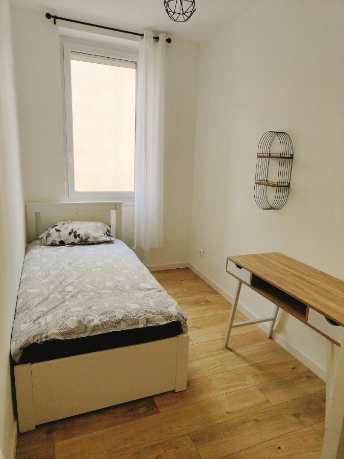 Marseille Superbe Appartement Luaran gambar